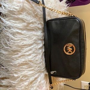 Cross body